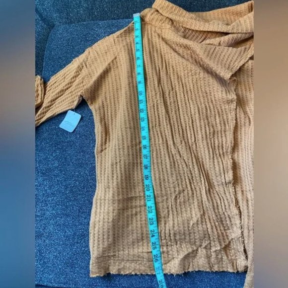 NWT Free People Juicy Long Sleeve Waffle Knit Top in Canyon Moon Color - Picture 4 of 5